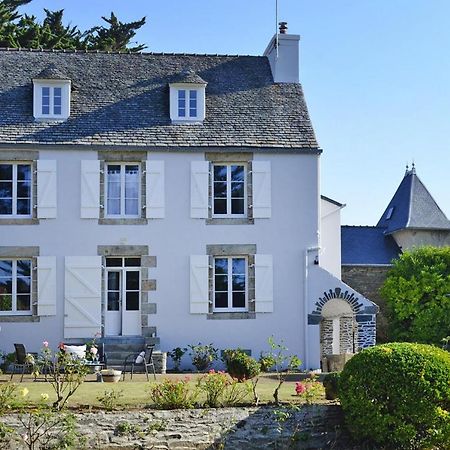 Villa In Locquirec With Garden Exterior foto