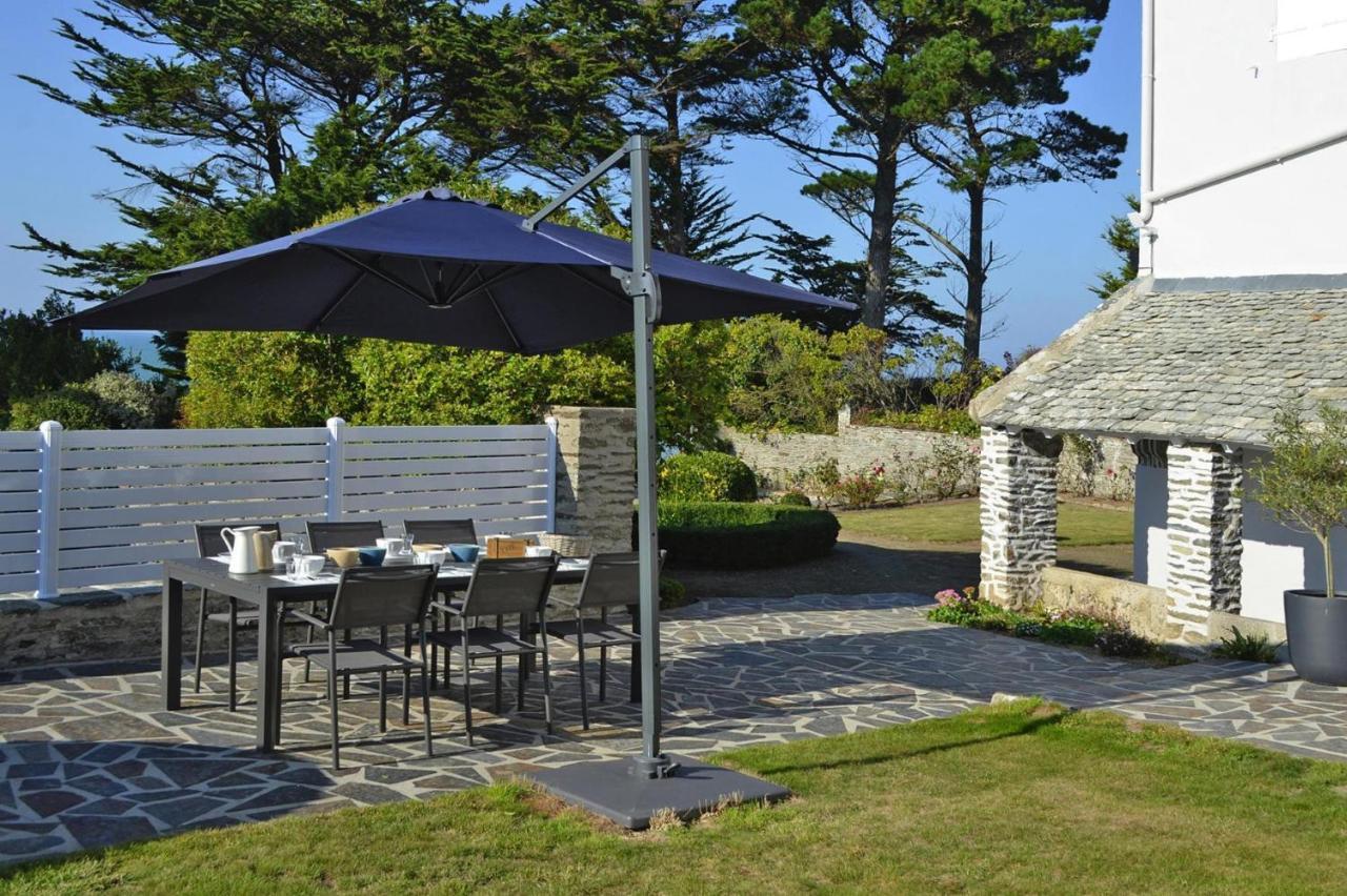 Villa In Locquirec With Garden Exterior foto